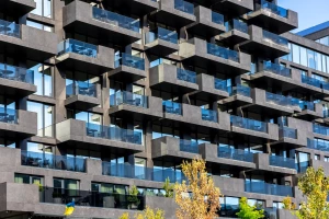 Czy żeby robić imprezy potrzebne są uprawnienia?